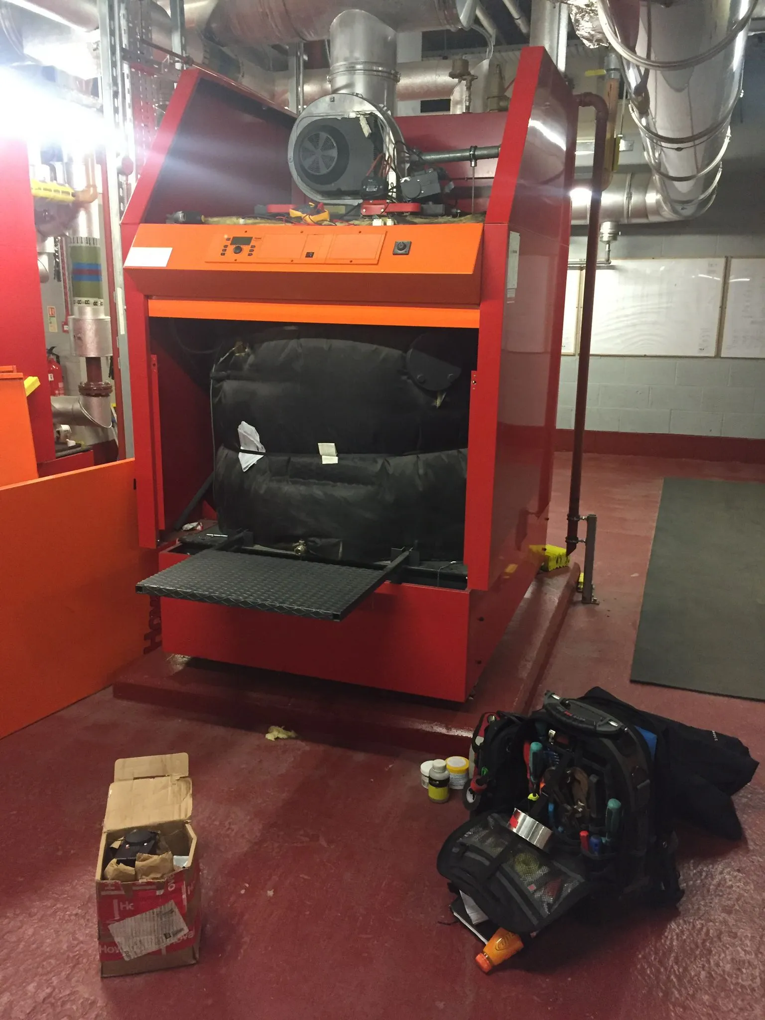 emergency heating engineer Molesey, KT8